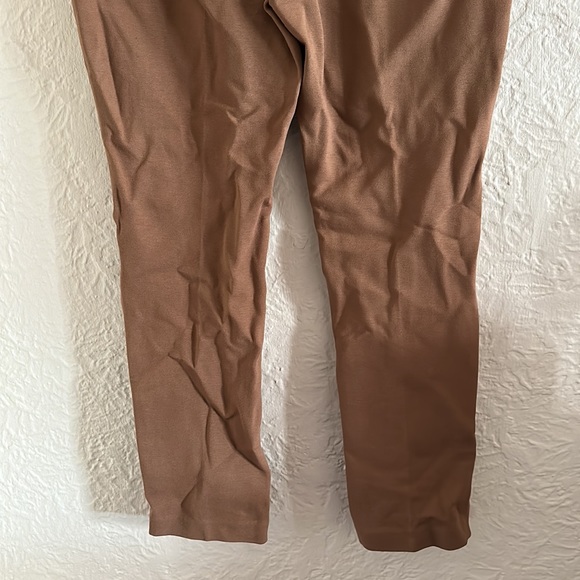 Chico’s Juliet Ankle Pant Ultimate Fit Brevity Brown Tan Ponte Knit Pants 2 NWT - Picture 10 of 16